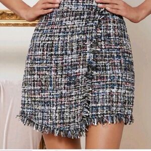 Loft A Line Faux Wrap Fringe Tweed Skirt Women’s size 12 NWT Lined Blue Pink